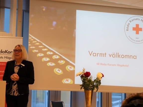 Bild av upprop för nya studenter i Emmy Rappe-salen.