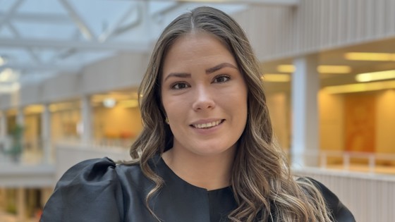 Lydia Lindgren, Rektorsassistent, sekreterare