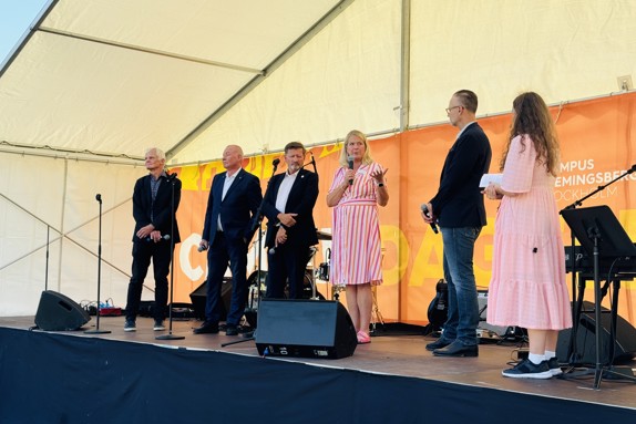 Rektorerna från alla lärosäten vid Campus Flemingsberg på scen under Campusdagen 2024. Foto: RKH