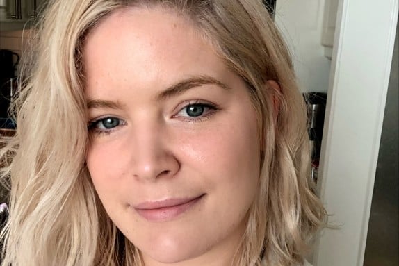 Emma Qvarsebo, studerade till specialistsjuksköterska med inriktning infektionssjukvård vid Röda Korsets Högskola. Foto: Privat