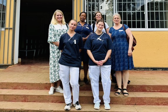 Besök på Machame Lutheran Hospital