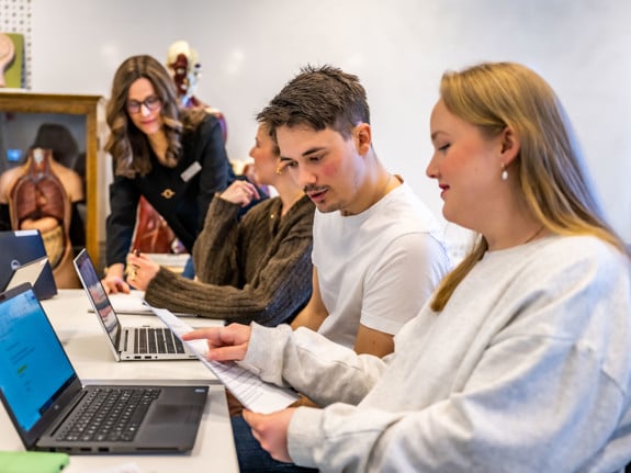 Studenter som pluggar. Foto: Jenny Frejing