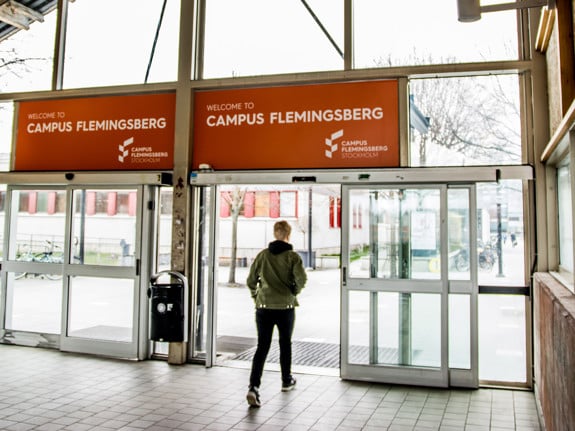 Entré Röda Korsets Högskola