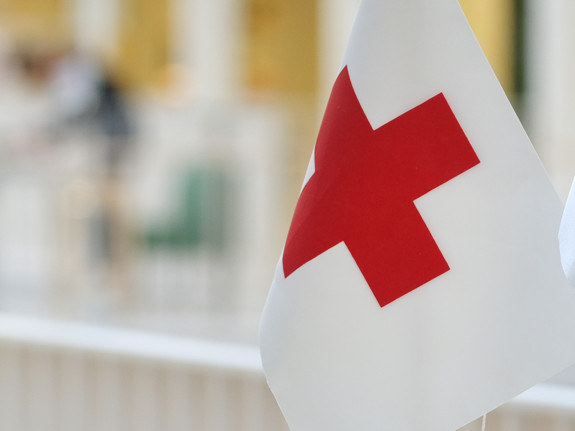 Red Cross flag. Photo: RKH