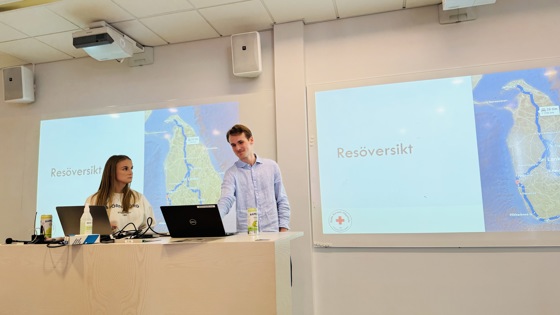 Clara Kanutz och David Burgren berättar om sitt examensarbete genom Minor Field Studies som genomfördes i Sri Lanka. Foto: RKH