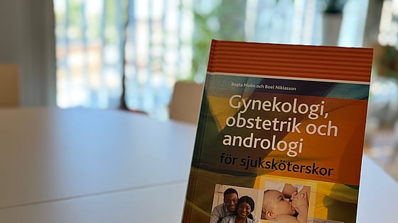 Ny bok om gynekologi, obstetrik och andrologi. Foto: RKH