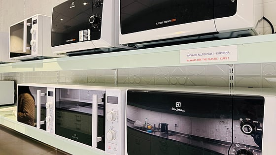 Mikrovågsugnar för som studenter kan använda finns på våningsplan 5.