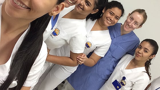 Tara på praktik i Colombia. Foto: Privat