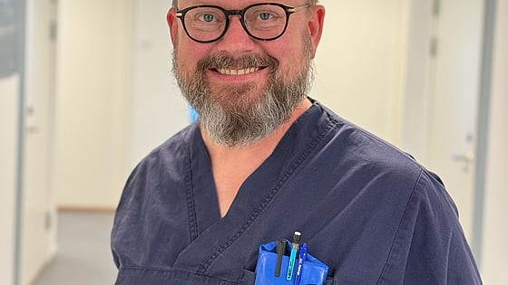 Kennet, alumn från Röda Korsets Högskola