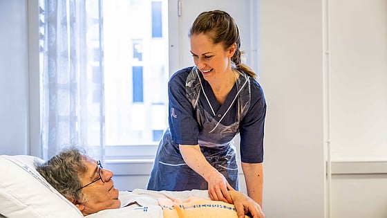 Student med patient. Foto: Jenny Frejing