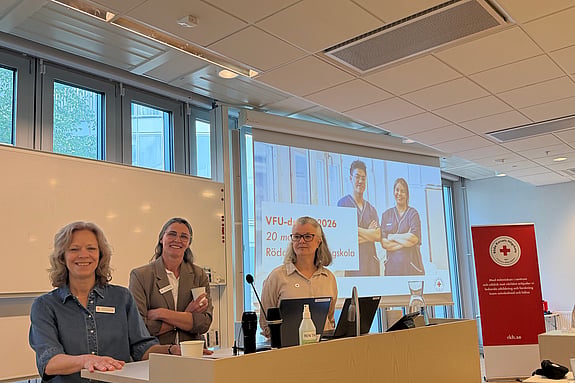 Dagen arrangeras på Röda Korsets Högskola varje termin av adjunkterna Katarina Brochard, Cecilia Häckter-Ståhl och Hanna Gabrielsson, klinisk lektor.
