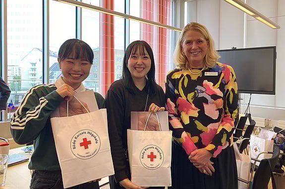Besökare från The Japanese Red Cross Toyota College of Nursing. Foto: RKH