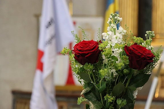 Bild av blommor från avslutningshögtiden.