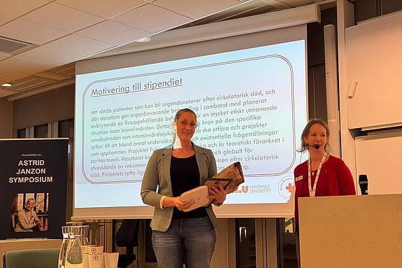 Årets Astrid Janzon-stipendiat Emelie Gripewall