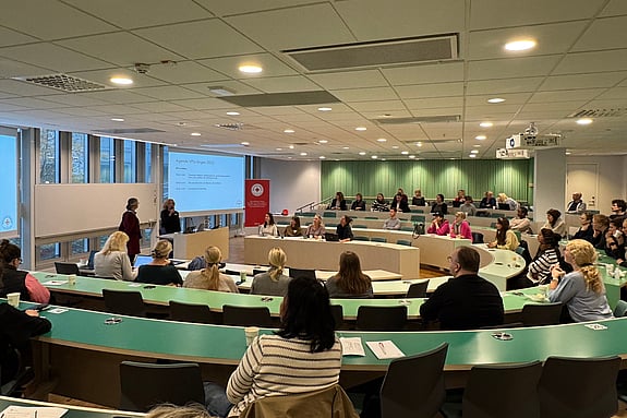 Deltagare på VFU-dagen i Emmy Rappe salen vid Röda Korsets Högskola. Foto: RKH