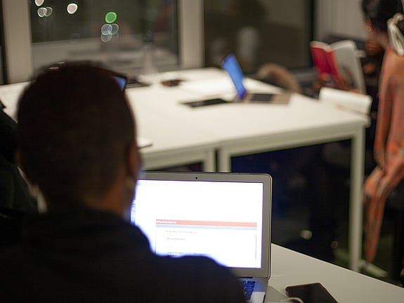 Studenter som studerar. Foto:RKH