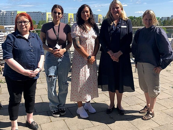 Mirja Räihä, Mande Drayi, Natalie Mellin, Susanne Georgsson och Jytte Guteland. Foto:RKH