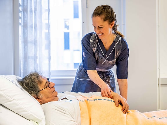 Student med patient. Foto: Jenny Frejing