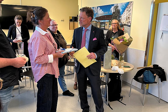 Firande efter disputationen. Foto: RKH