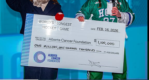 Totalt samlade man in över 1,1 miljoner dollar till cancerforskning och nya innovativa behandlingsmetoder för Alberta Cross Cancer Institute. nya innovativa behandlingsmetoder för Alberta Cross Cancer Institute. Foto: Mandy Kostiuk